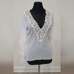 Airport White Embellished V-Neck Long Sleeve Blouse With Lace Inserts XS